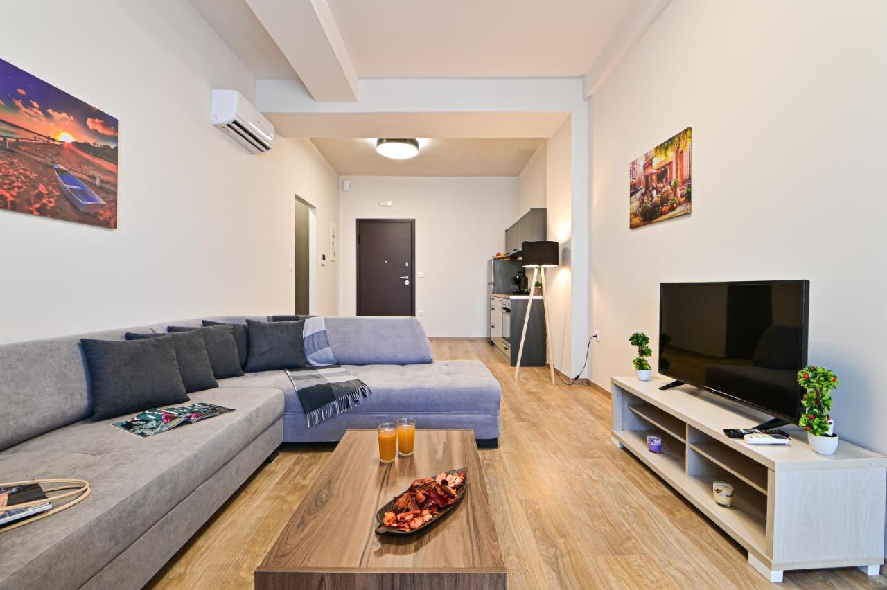Thisean Modern Suites By Athens Stay מראה חיצוני תמונה