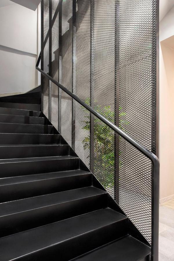 Thisean Modern Suites By Athens Stay מראה חיצוני תמונה